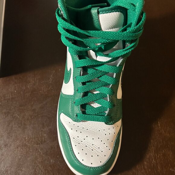 Nike High Top Dunks - Picture 1 of 2